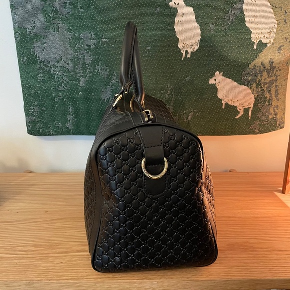 Black Top Handle Crossbody Carryon Bag - Picture 2 of 13